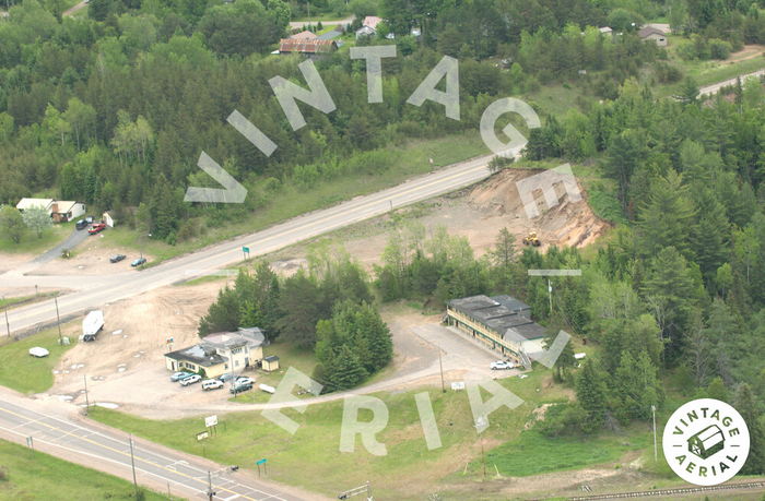 Beekers Grub and Lodging (Corner Cafe & Motel ) - 2004 Aerial Photo (newer photo)